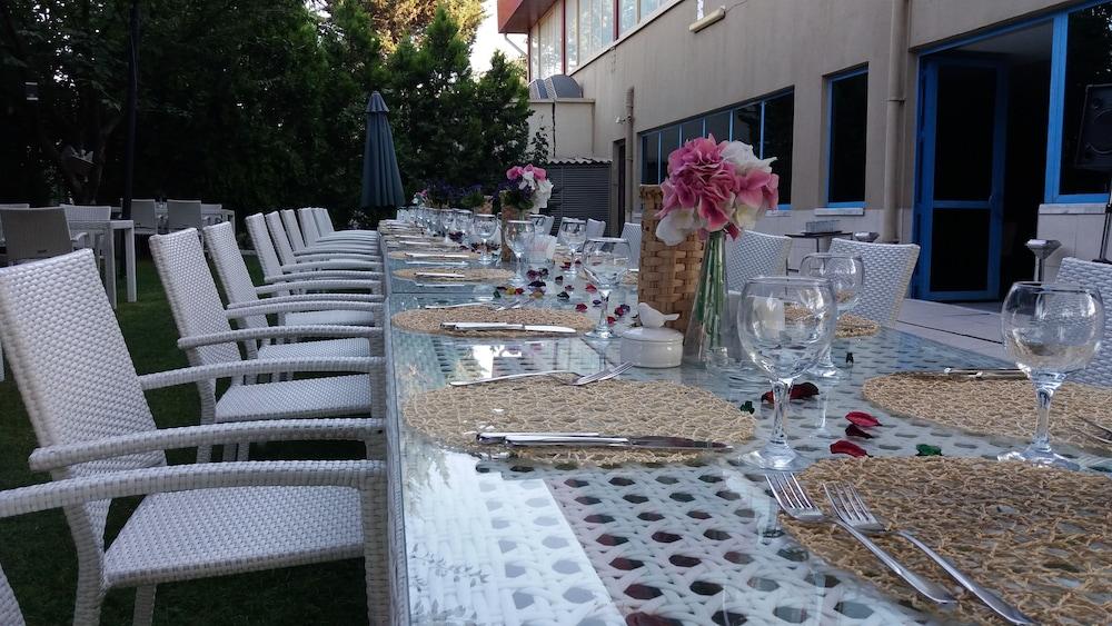 Dafne Hotel Ancara Exterior foto